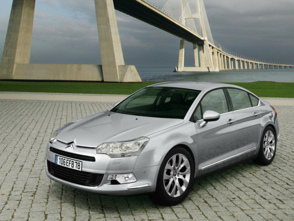 Коврики текстильные "Премиум+" для Citroen C5 II (седан / RW) 2008 - 2016, черные, 3шт.