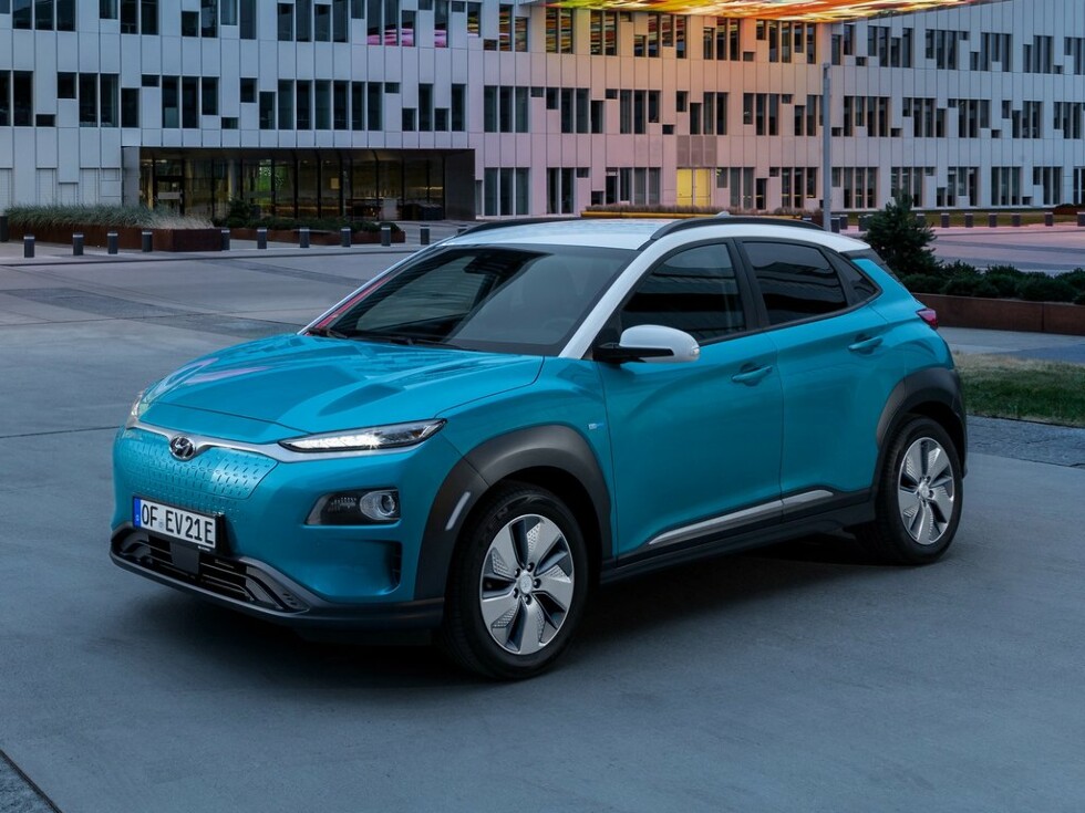 Коврики текстильные "Стандарт" для Hyundai Kona Electric (suv / OS) 2018 - Н.В., черные, 3шт.